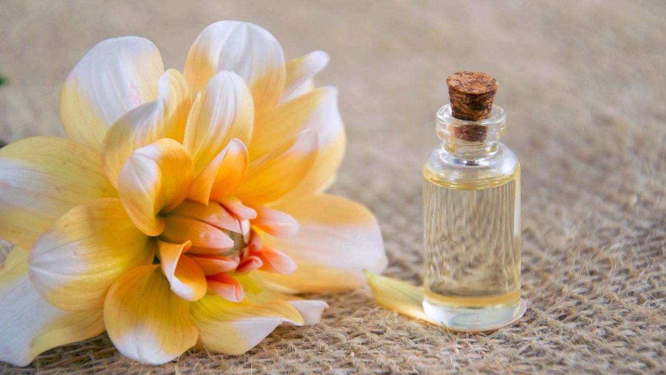 Fleurs de Bach et flacon d'huile pour la sérénité