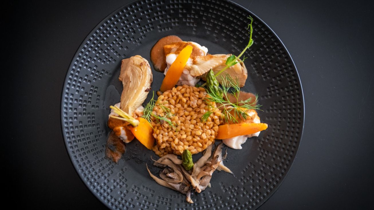 Plat printanier restaurant l'Aromatik à Douarnenez