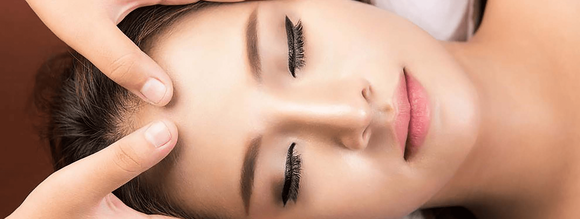 Femme en traitement peeling biorevitalisant