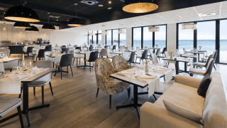 Salle intérieure restaurant Valdys Douarnenez