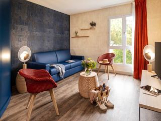 Coin salon Suite Family Hôtel Douarnenez