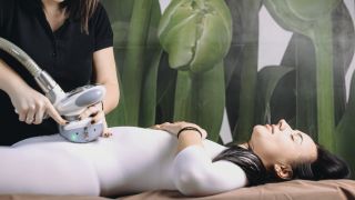 Massage LPG ventre plat femme